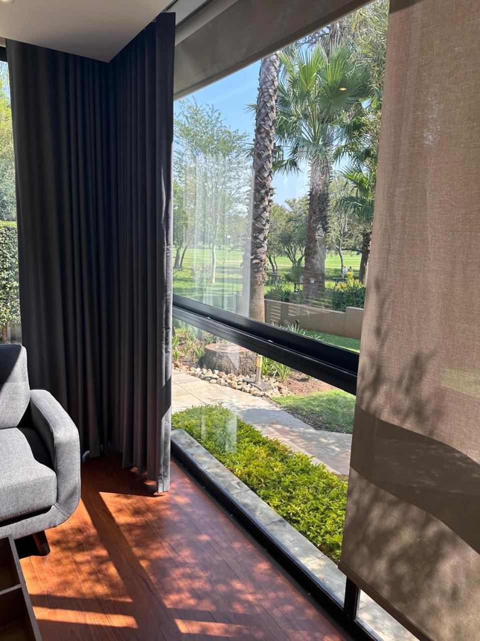 The Lakes Boutique Lodge Pretoria-Noord Exteriör bild